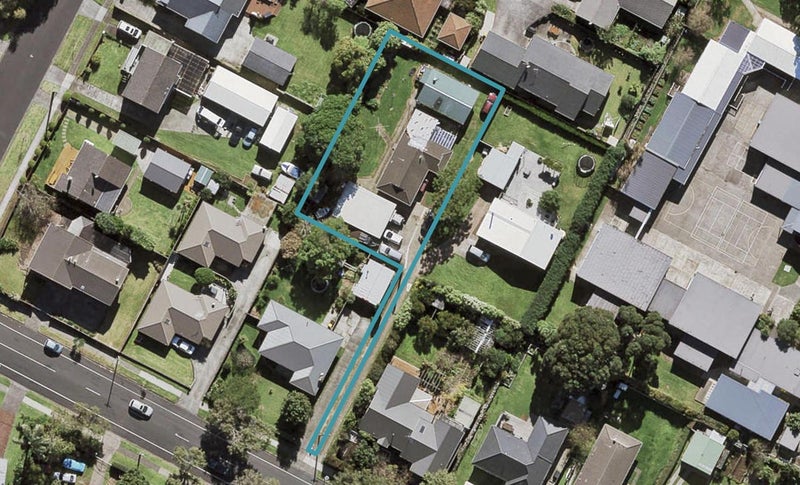 51B Muir Avenue, Mangere Bridge, Auckland - Carousel 1