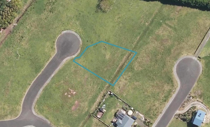 6 Albatross Alley, Ahipara, Kaitaia - Carousel 1