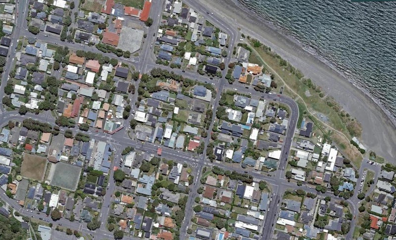 22 Inglis Street, Seatoun, Wellington - Carousel 1