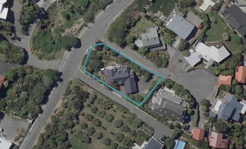 18 Elworthy Way, Richmond Hill, Christchurch - Carousel 1