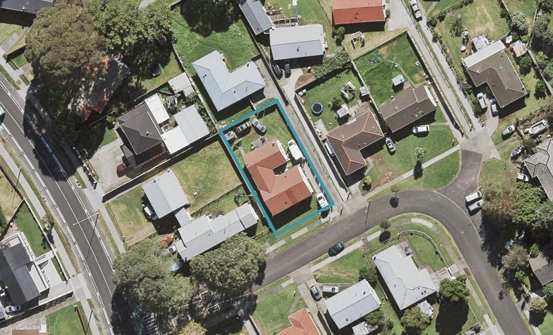 4 Forbury Place, Mangere, Auckland - Carousel 1