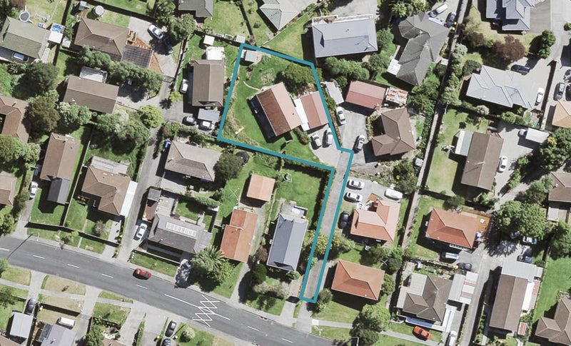 153 Solar Road, Glen Eden, Auckland - Carousel 1
