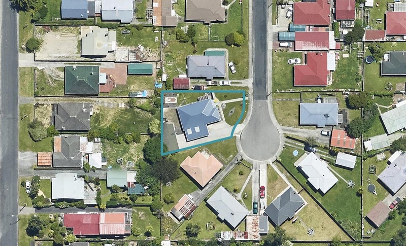 5 Kevin Street, Glenholme, Rotorua - Carousel 1