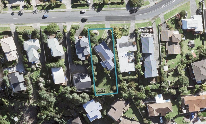 264 Glamorgan Drive, Northcross, Auckland - Carousel 1
