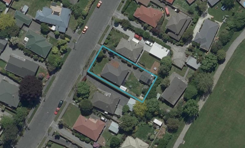 34 Flower Street, Bryndwr, Christchurch - Carousel 1