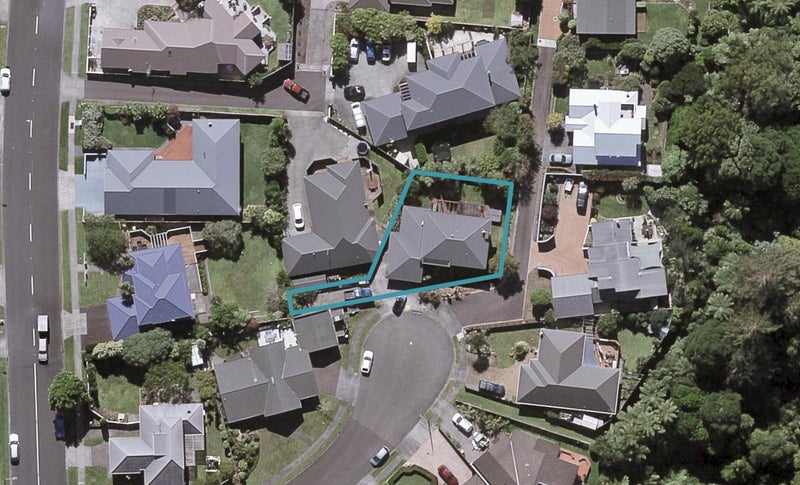 14 Frank Frethey Place, Highlands Park, New Plymouth - Carousel 1