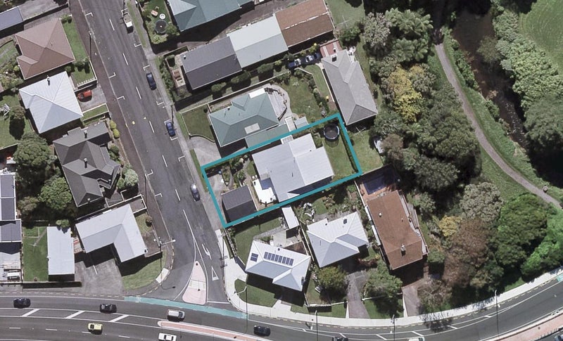 29 Watson Street, Strandon, New Plymouth - Carousel 1