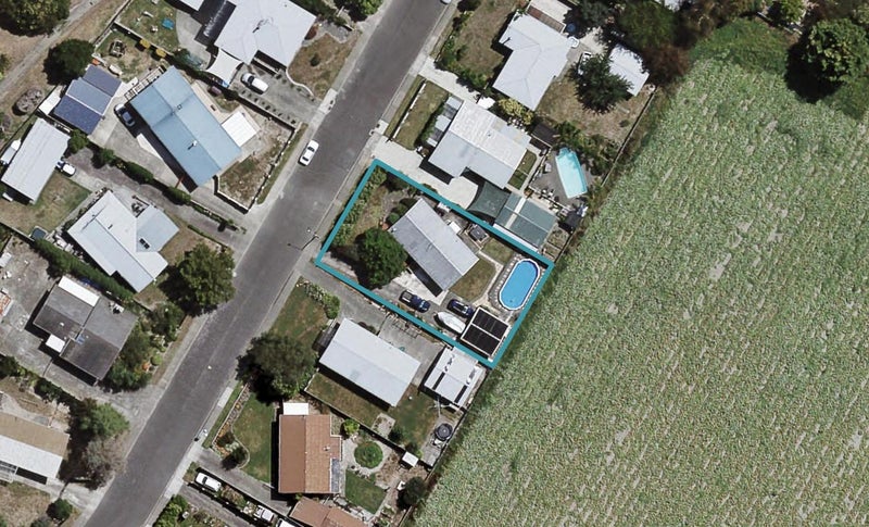 9 Sutton Avenue, Clive, Clive - Carousel 1