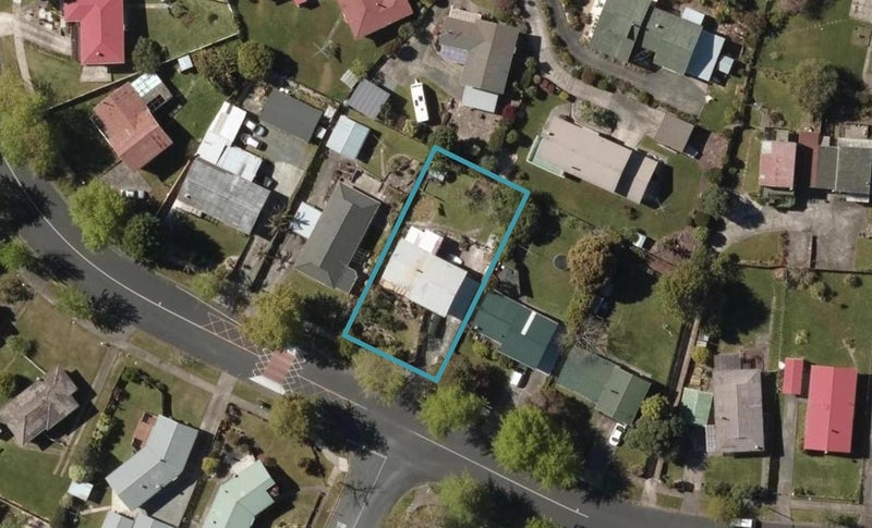 25 Ross Street, Onerahi, Whangarei - Carousel 1