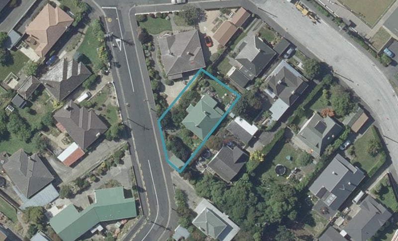 7 Arawa Street, Andersons Bay, Dunedin - Carousel 1