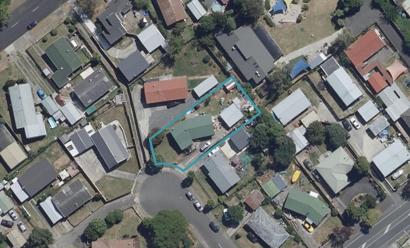 6 Clancy Place, Nawton, Hamilton - Carousel 1