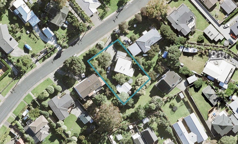 54 Mckenzie Avenue, Arkles Bay, Whangaparaoa - Carousel 1