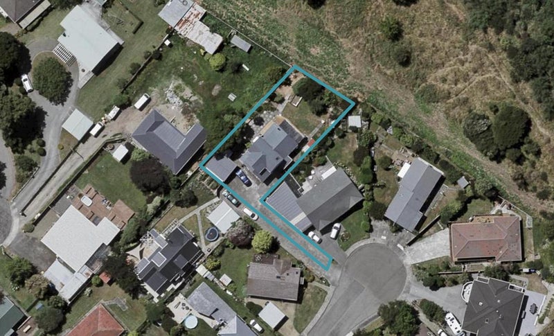 17 Nugget Grove, Raumati Beach, Paraparaumu - Carousel 1