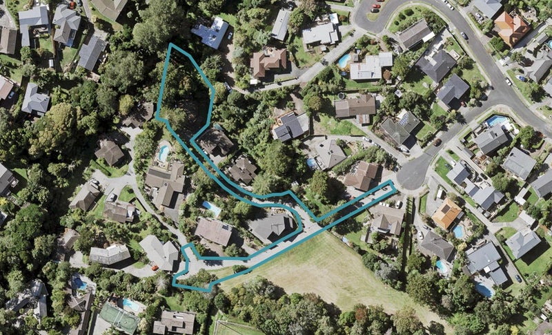 15 Bemrose Place, Cockle Bay, Auckland - Carousel 1