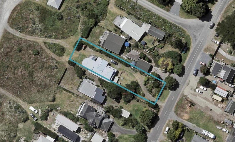 33 Rodney Avenue, Te Horo Beach - Carousel 1