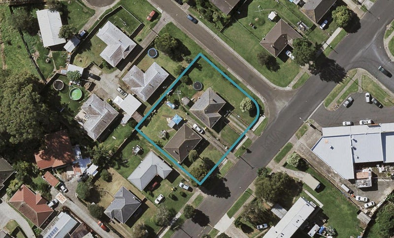 64 Gilbert Road, Otara, Auckland - Carousel 1