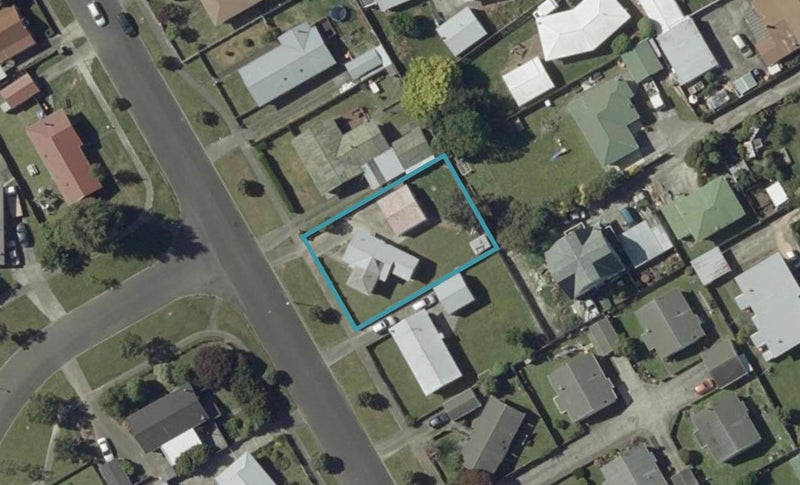 9 Chatsworth Place, Highbury, Palmerston North - Carousel 1