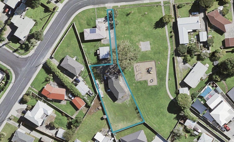 89 Cargill Street, Papakura, Papakura - Carousel 1