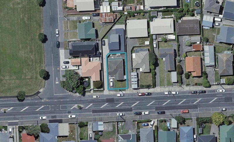 435 Broadway, Miramar, Wellington - Carousel 1