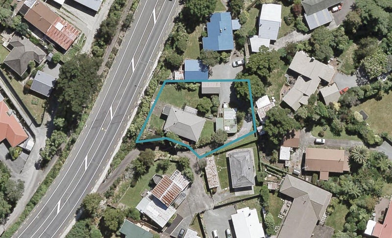 1182 Fergusson Drive, Clouston Park, Upper Hutt - Carousel 1