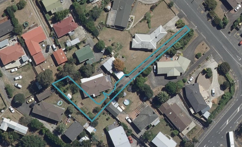 4/5 Gibson Road, Dinsdale, Hamilton - Carousel 1