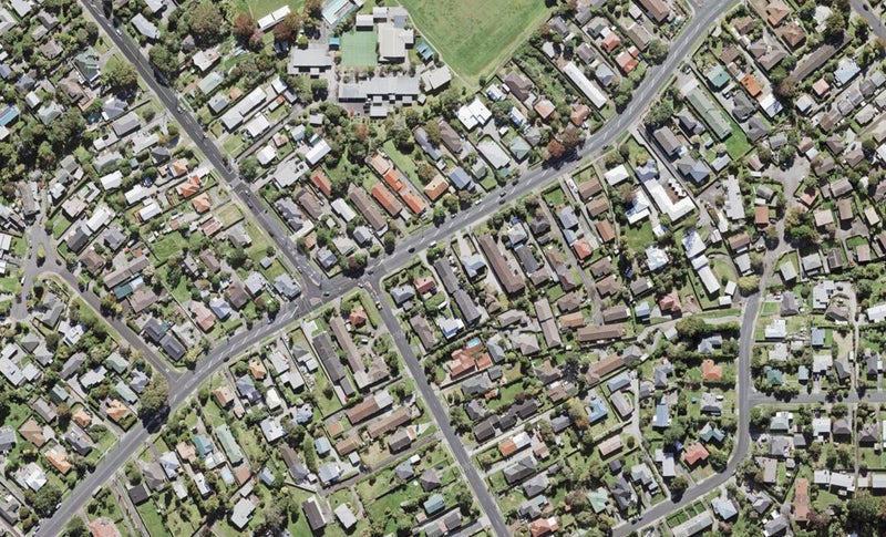 1/124 Titirangi Road, New Lynn, Auckland - Carousel 1