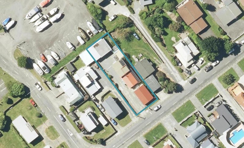 62 Beach Road, Waikawa, Picton - Carousel 1