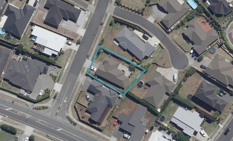 4 Castleton Way, Flagstaff, Hamilton - Carousel 1