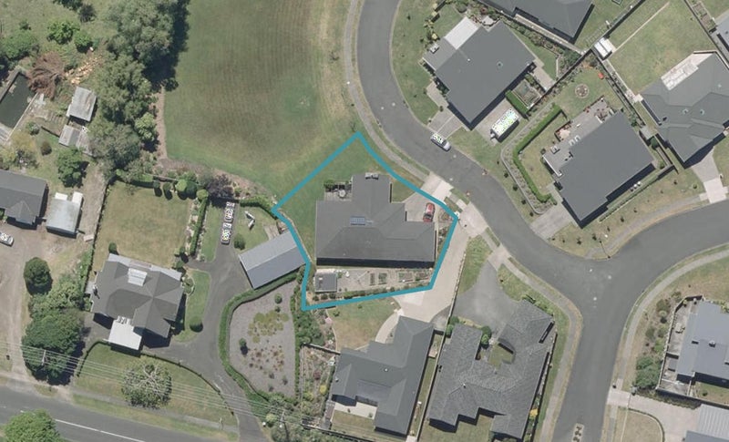 5 Webster Place, Otamatea, Whanganui - Carousel 1