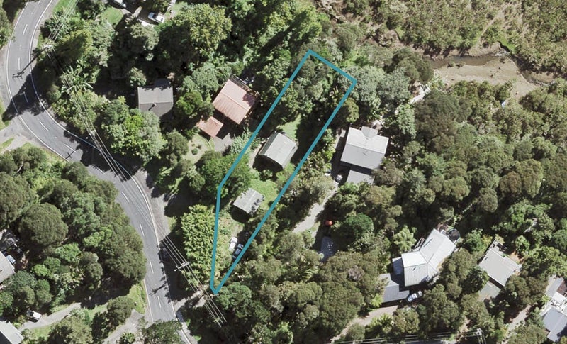 162 Laingholm Drive, Laingholm, Auckland - Carousel 1