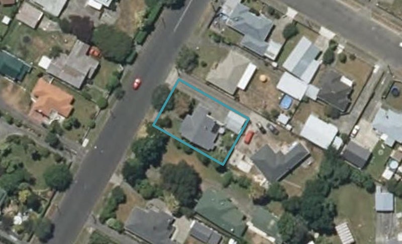 48 Queenwood Road, Levin, Levin - Carousel 1