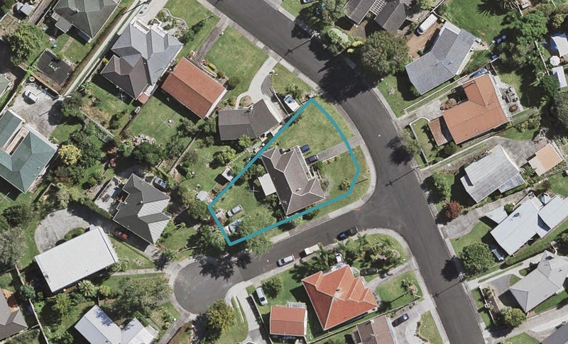 23 Lynmore Drive, Hillpark, Auckland - Carousel 1