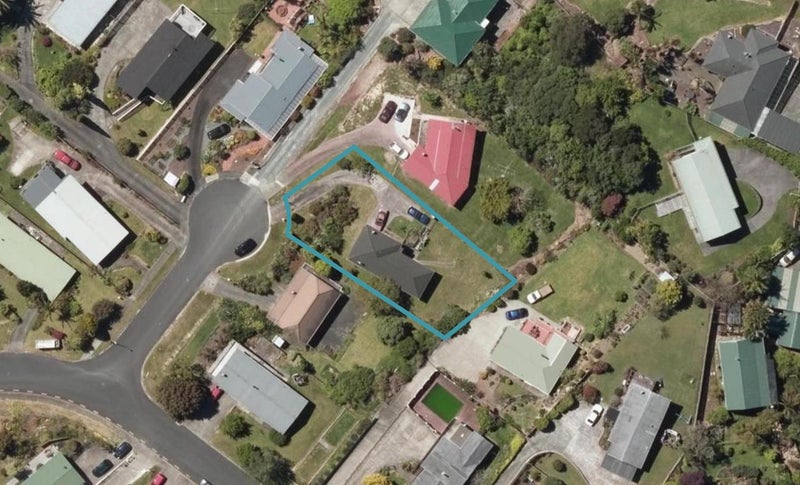 6 Orchard Place, Morningside, Whangarei - Carousel 1