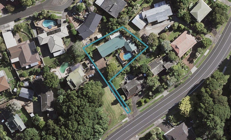 18 Eugenia Rise, Totara Heights, Auckland - Carousel 1