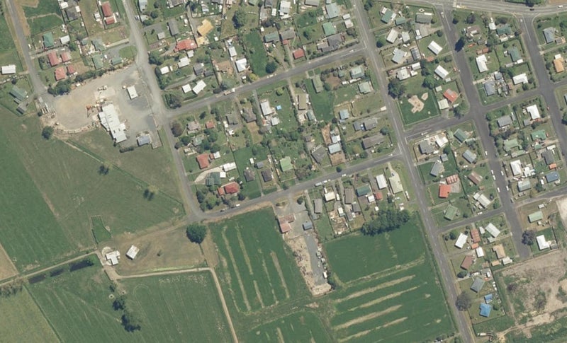 9 Miro Street, Kerepehi, Paeroa - Carousel 1