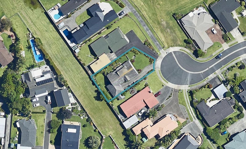 25 Kiriwai Place, Matua, Tauranga - Carousel 1