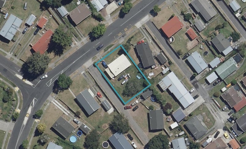 51 Breckons Avenue, Nawton, Hamilton - Carousel 1
