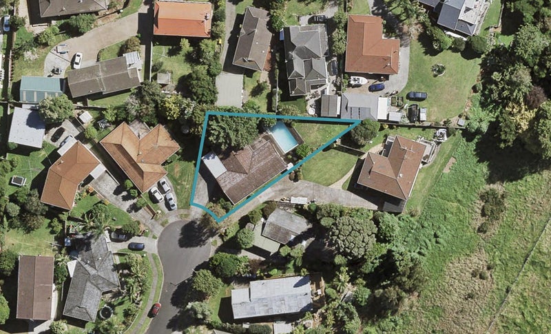 25 Hazeldene Place, Opaheke, Papakura - Carousel 1