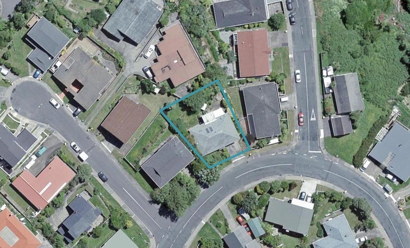 60 Thurleigh Grove, Karori, Wellington - Carousel 1