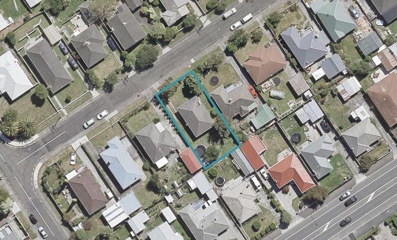 25 Courtenay Road, Heretaunga, Upper Hutt - Carousel 1