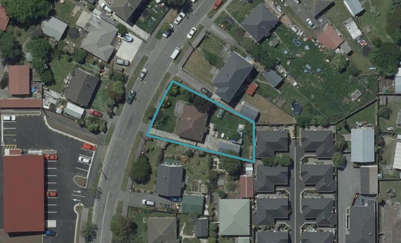 6 Rowcliffe Crescent, Avonside, Christchurch - Carousel 1