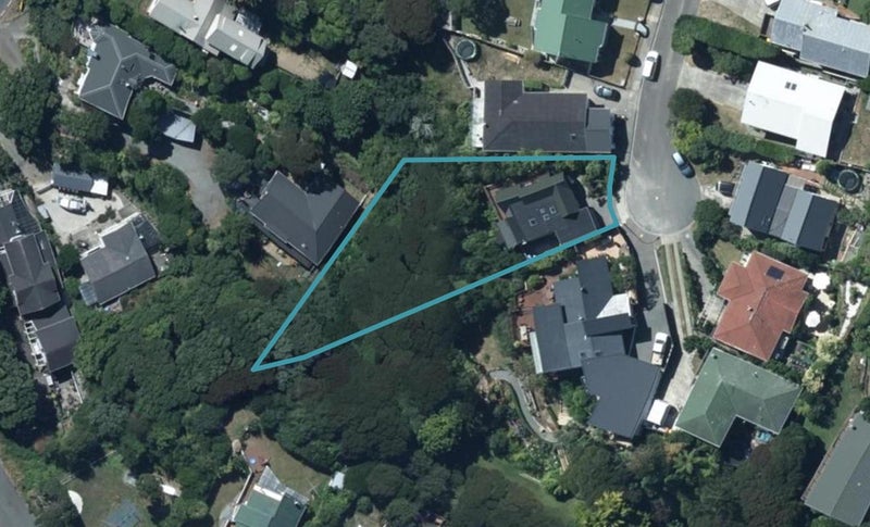 6 Arapawa Place, Plimmerton, Porirua - Carousel 1