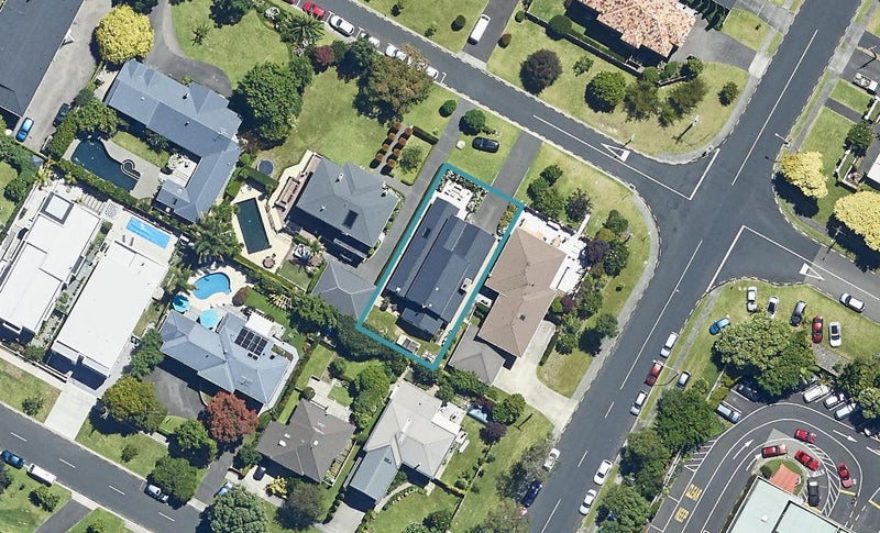 86 Eighth Avenue, Tauranga, Tauranga - Carousel 1