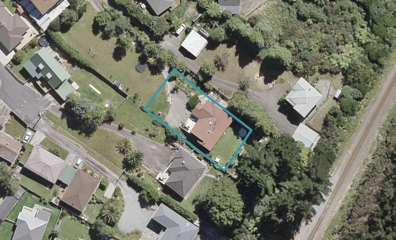 18C Norana Road, Maoribank, Upper Hutt - Carousel 1