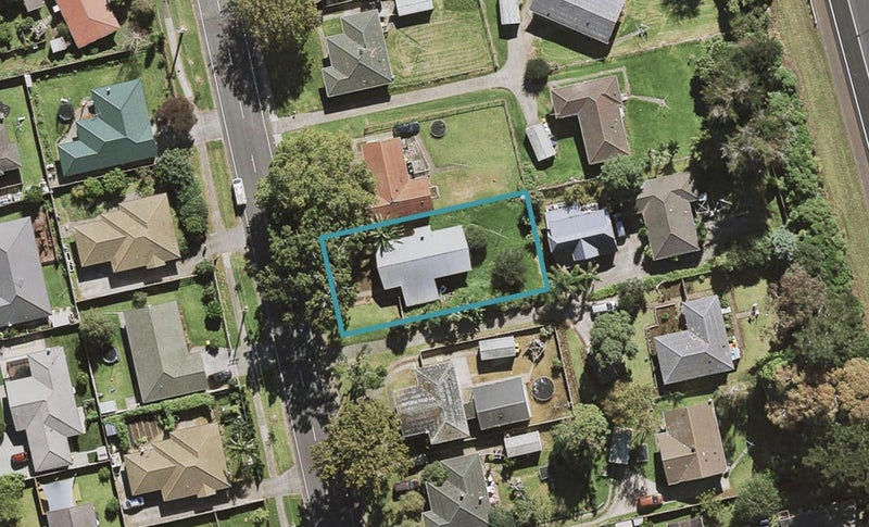 52A Crawford Avenue, Mangere Bridge, Auckland - Carousel 1