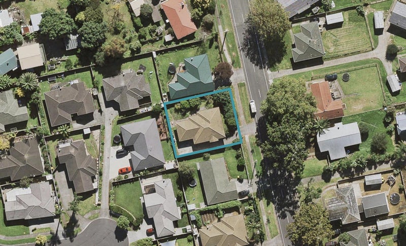 41 Crawford Avenue, Mangere Bridge, Auckland - Carousel 1