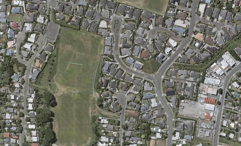 7 Telford Way, Raumati Beach, Paraparaumu - Carousel 1