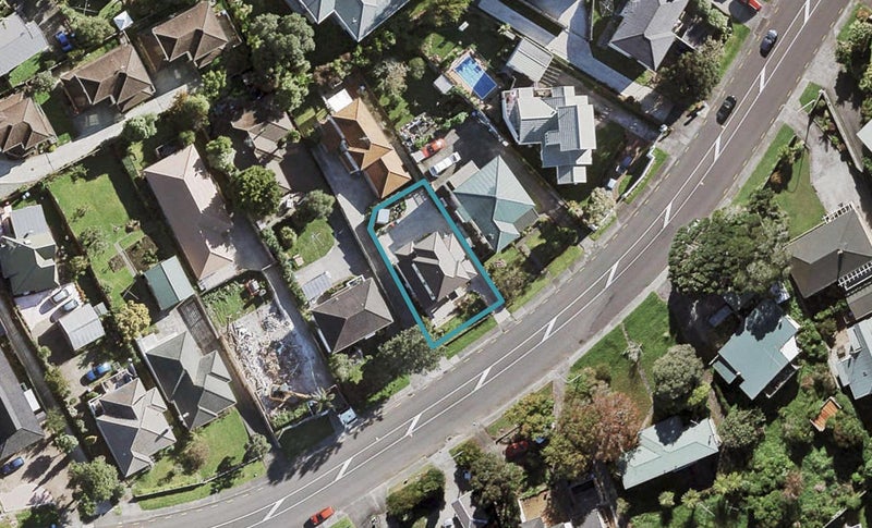331 Hillsborough Road, Hillsborough, Auckland - Carousel 1