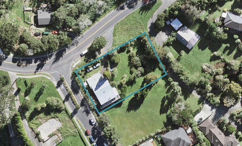 63 Lonely Track Road, Fairview Heights, Auckland - Carousel 1