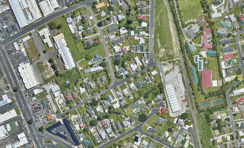14 Salisbury Road, Fairy Springs, Rotorua - Carousel 1